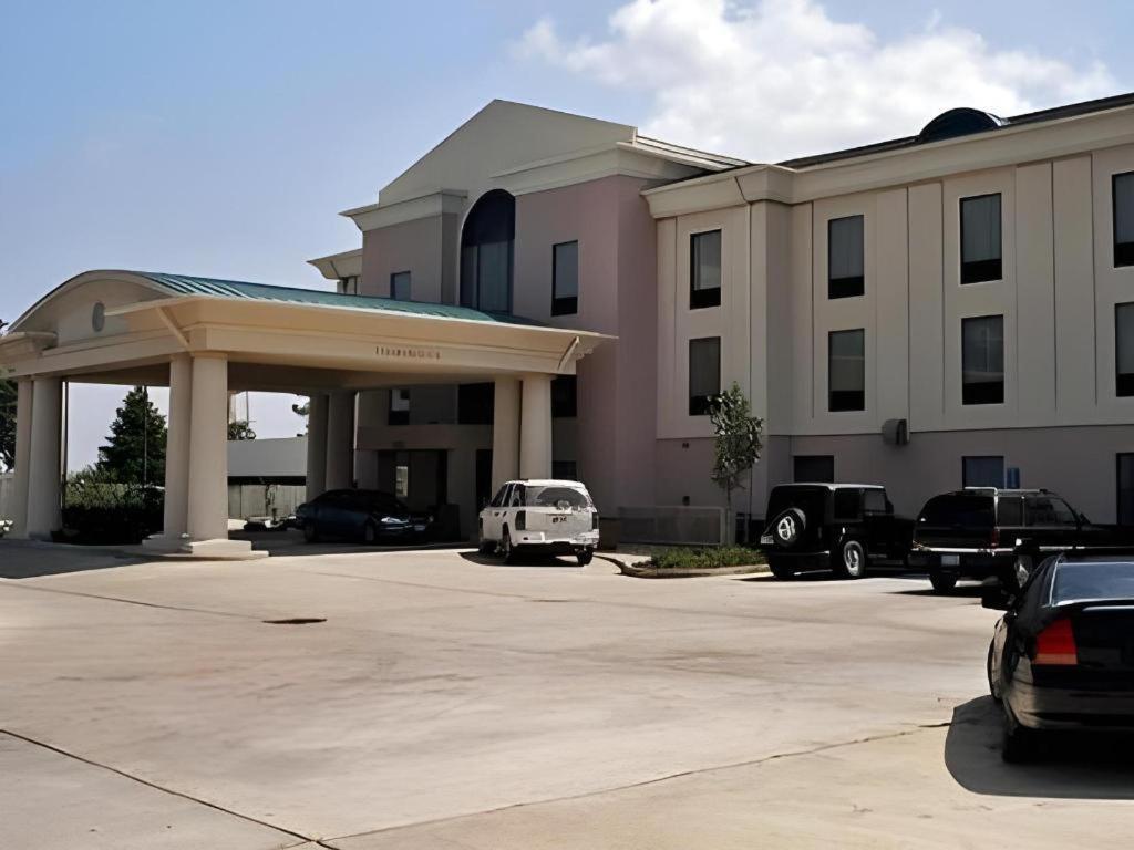 Holiday Inn Express Hotel & Suites Cleveland - Ms By Ihg Zewnętrze zdjęcie